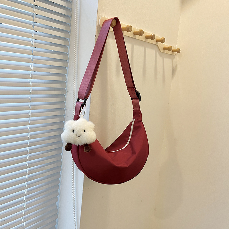 Wine red -- Oxford dumpling pack + clouds hanging